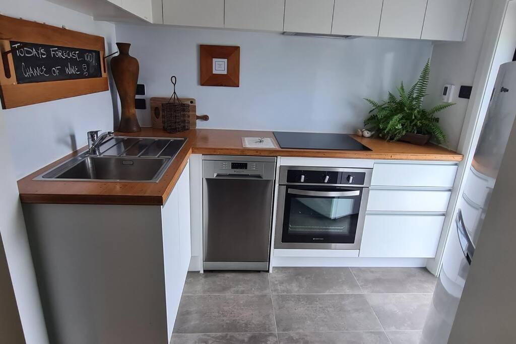 ביאנהיים Apartment 1 - Haddin Court - Executive One Bedroom מראה חיצוני תמונה